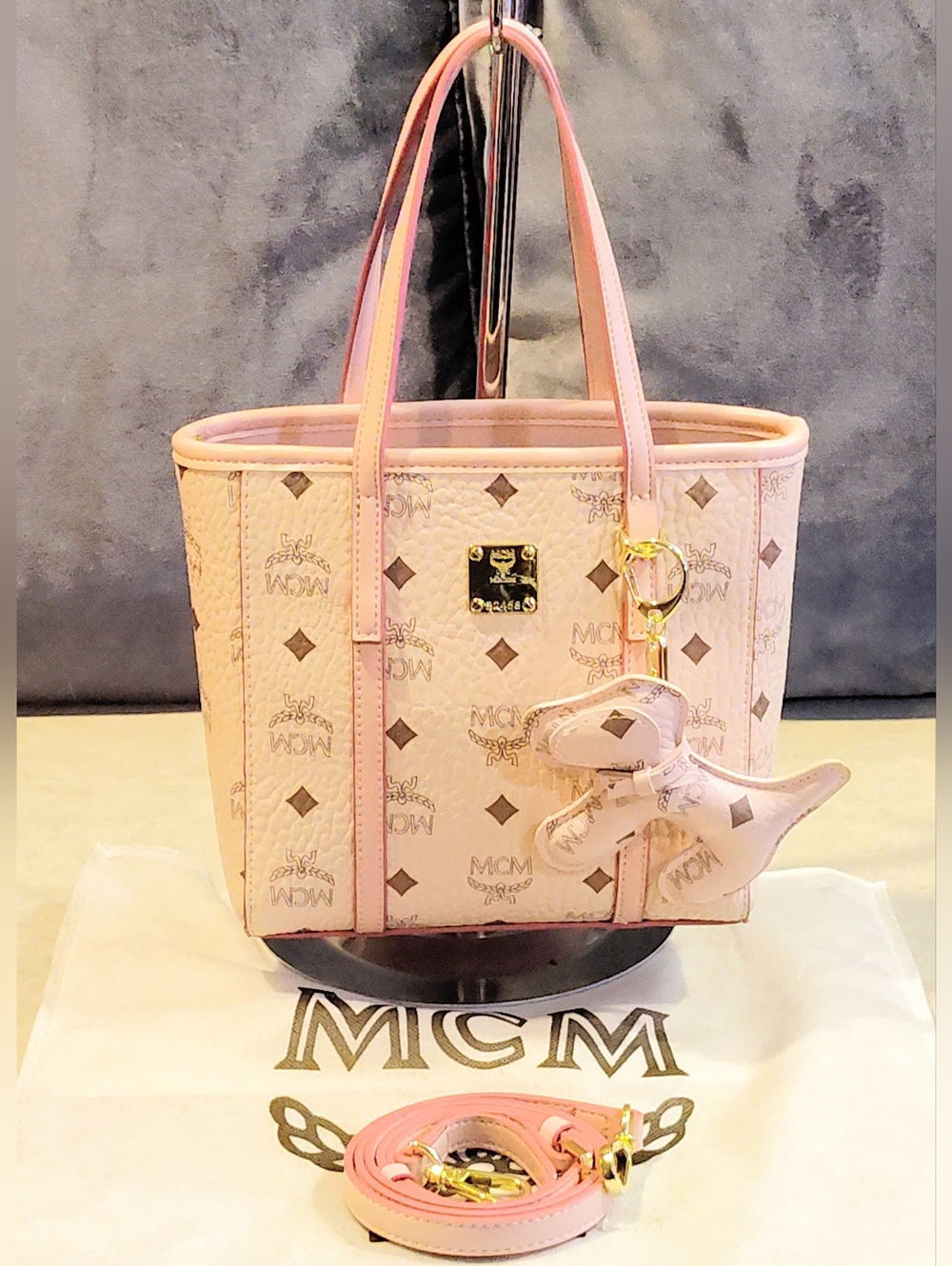 NWOT MCM TONI MINI VISETOS MONOGRAM LEATHER CROSSBODY TOTE ZOO DOG CHARM DUSTBAG